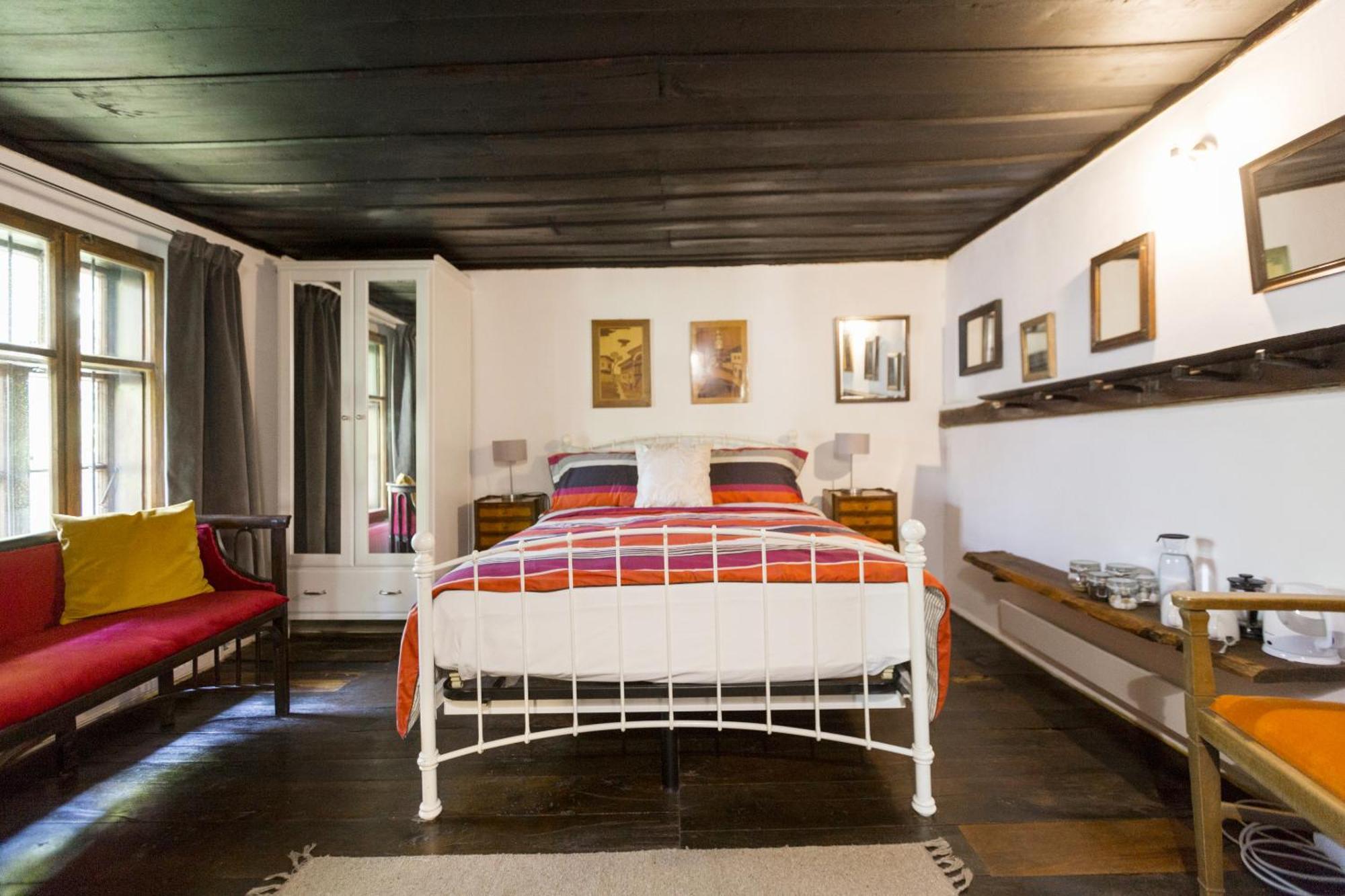 Little River Guest House Gabrovo Exterior photo